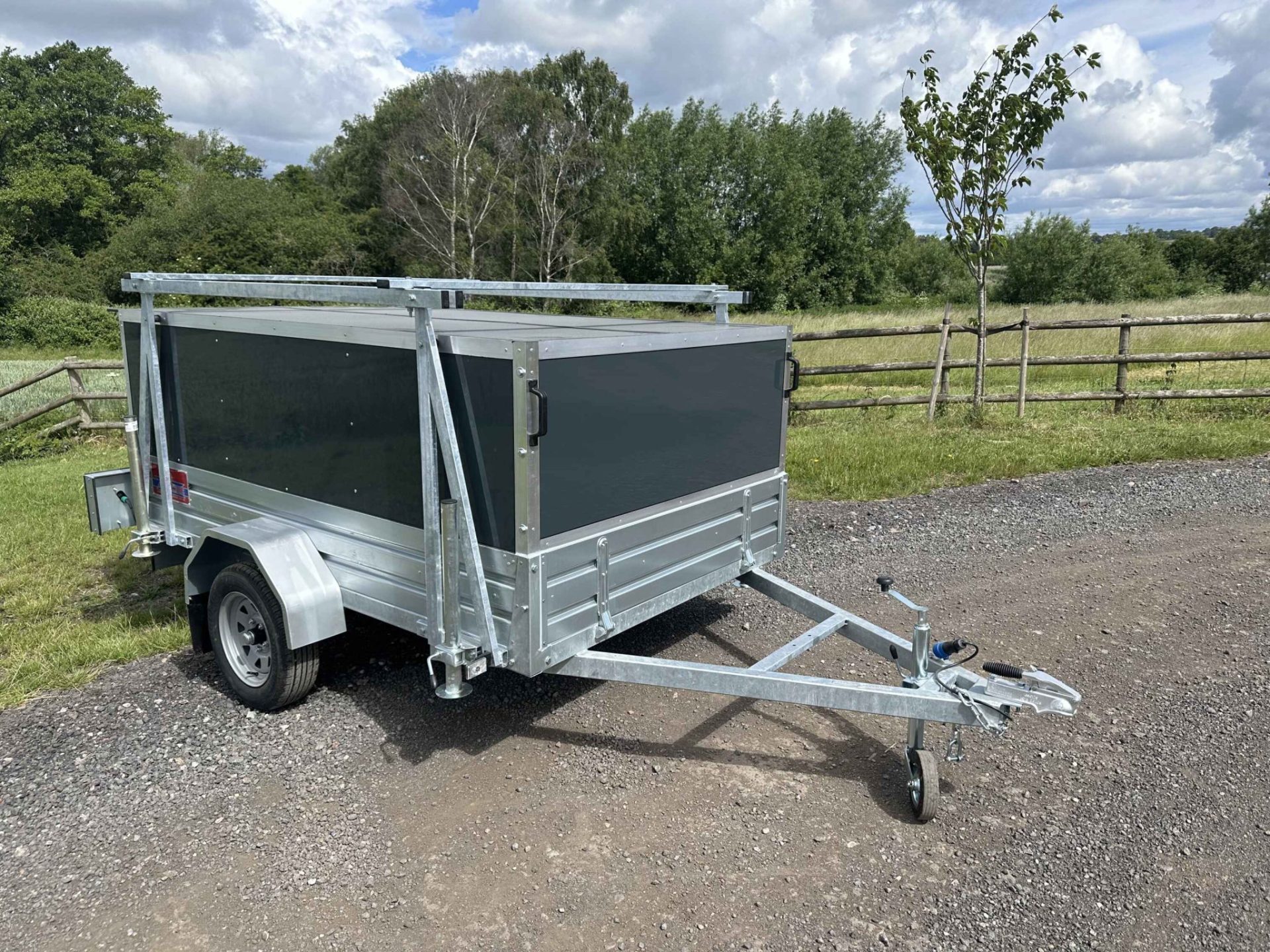 8ft x 4ft Roof Tent Scout 84 Trailer & Rear Loading Door (without TentBox) - Image 10
